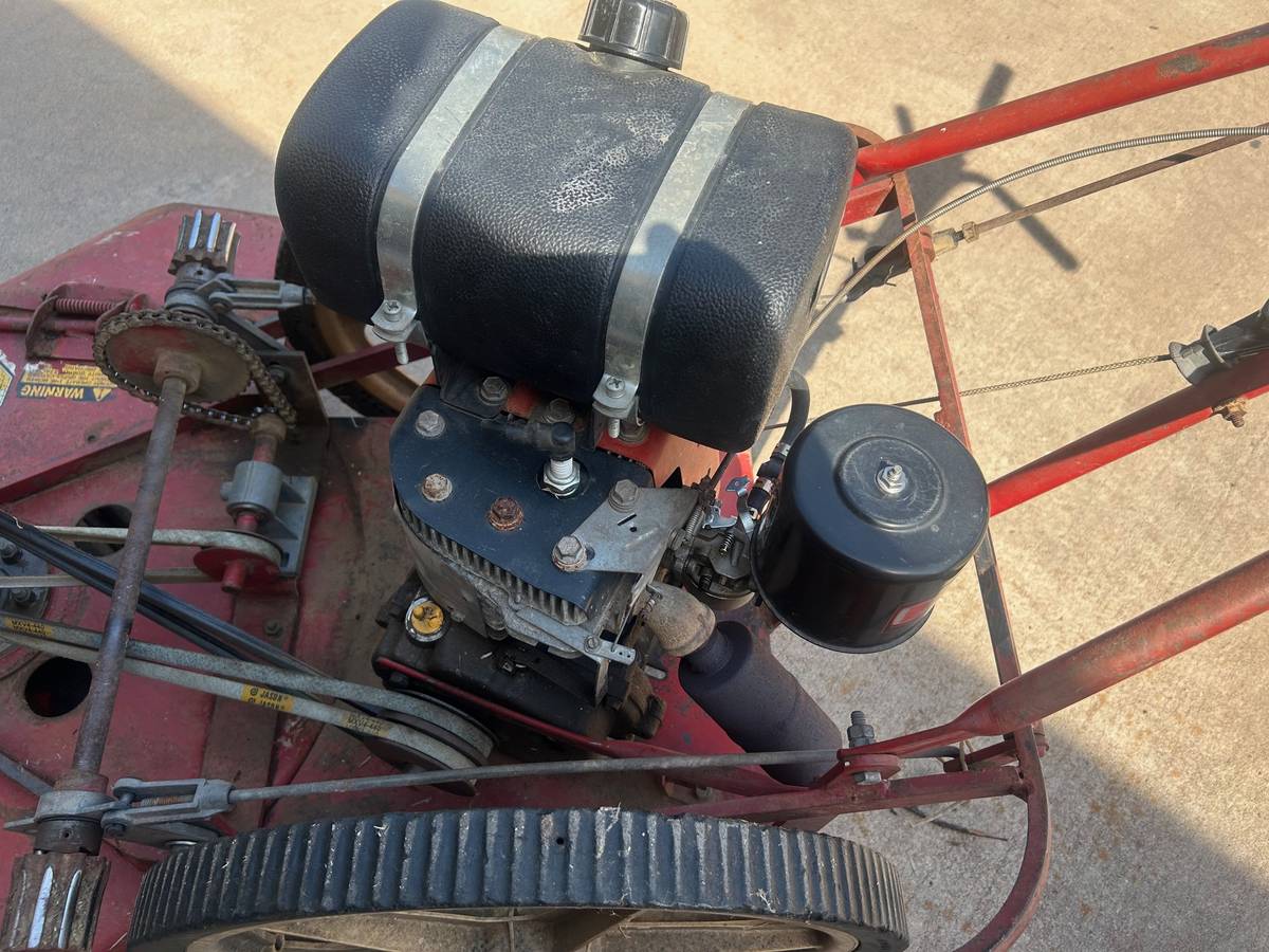 Antique Yazoo S24 Big Wheel Self Propelled Lawn Mower for Sale 00k0k lmF8BC5qW9d 0ww0oo 1200x900 Antique Yazoo S24 Big Wheel Self Propelled Lawn Mower for Sale