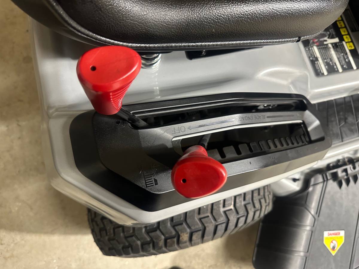 Murray MT200 42 in. 19.0 HP 540cc riding mower for sale 00l0l 6EatA4e9Uum 0CI0t2 1200x900 Murray MT200 42 in. 19.0 HP 540cc riding mower for sale