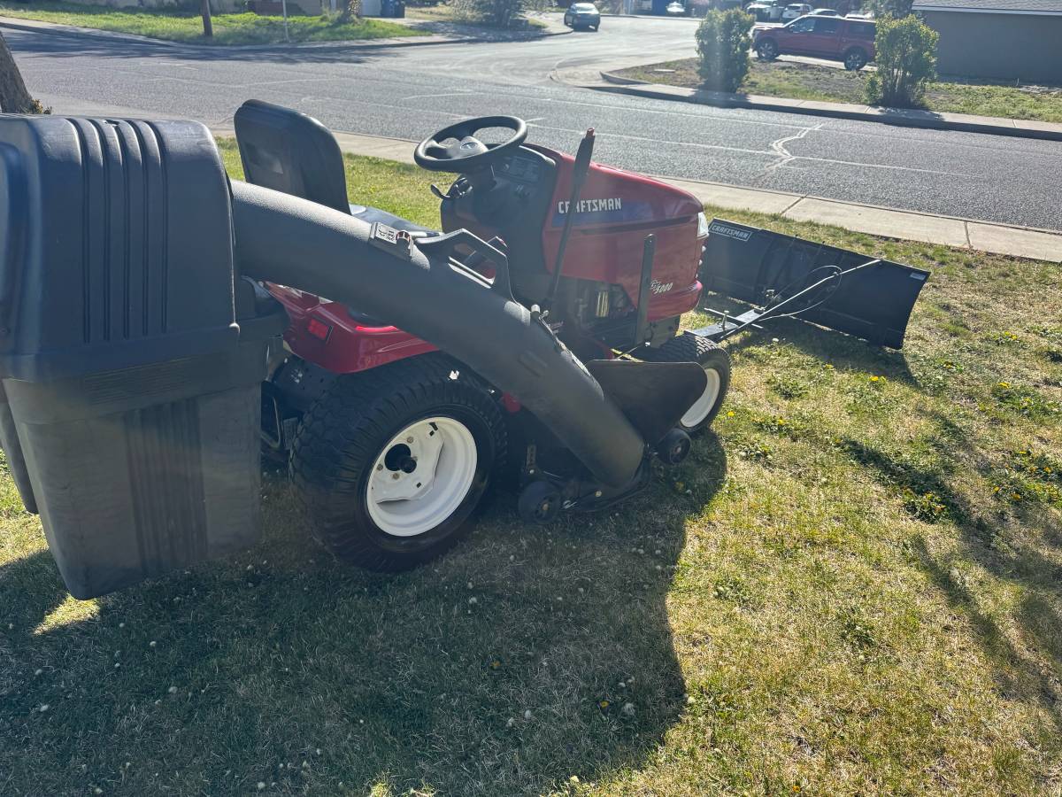 Used Craftsman GT 5000 Riding Lawn Mower With Triple Bagger And 48 Inch Snow Plow 00303 3Y1I73Y7GVs 0CI0t2 1200x900 Used Craftsman GT 5000 Riding Lawn Mower With Triple Bagger And 48 Inch Snow Plow
