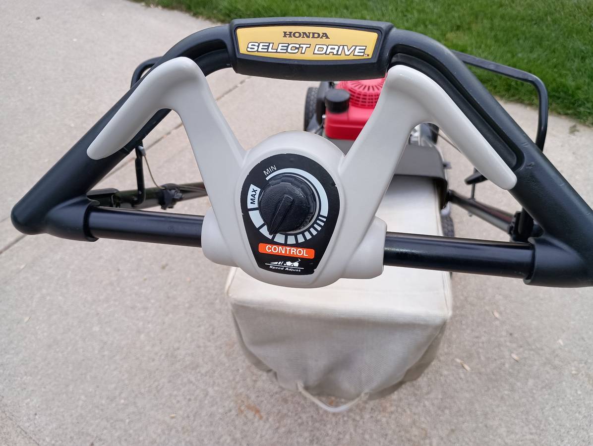 Used Honda HRX2175VKA rear drive mower with auto choke 00404 8lh6JFzcozJ 0Cz0t2 1200x900 Used Honda HRX2175VKA rear drive mower with auto choke