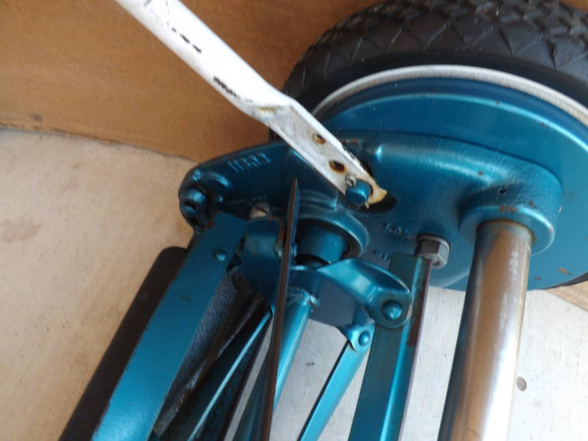 Used American 16 in. 5 Blade Push Reel Lawn Mower 00505 ay9icmPi4hr 0CI0t2 1200x900 Used American 16 in. 5 Blade Push Reel Lawn Mower