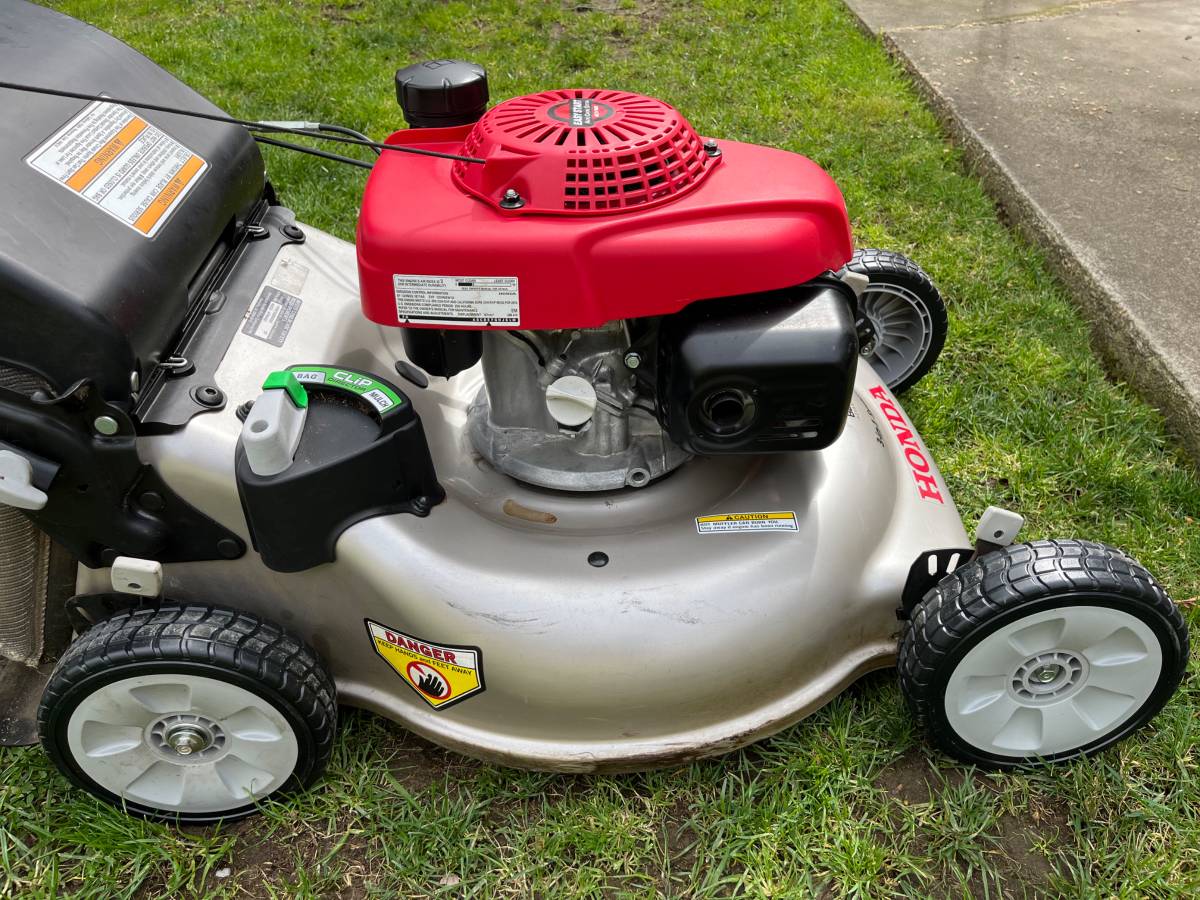 Used Honda HRR216VKA self propelled lawnmower for sale 00707 2BH5cXwgerj 0CI0t2 1200x900 Used Honda HRR216VKA self propelled lawnmower for sale
