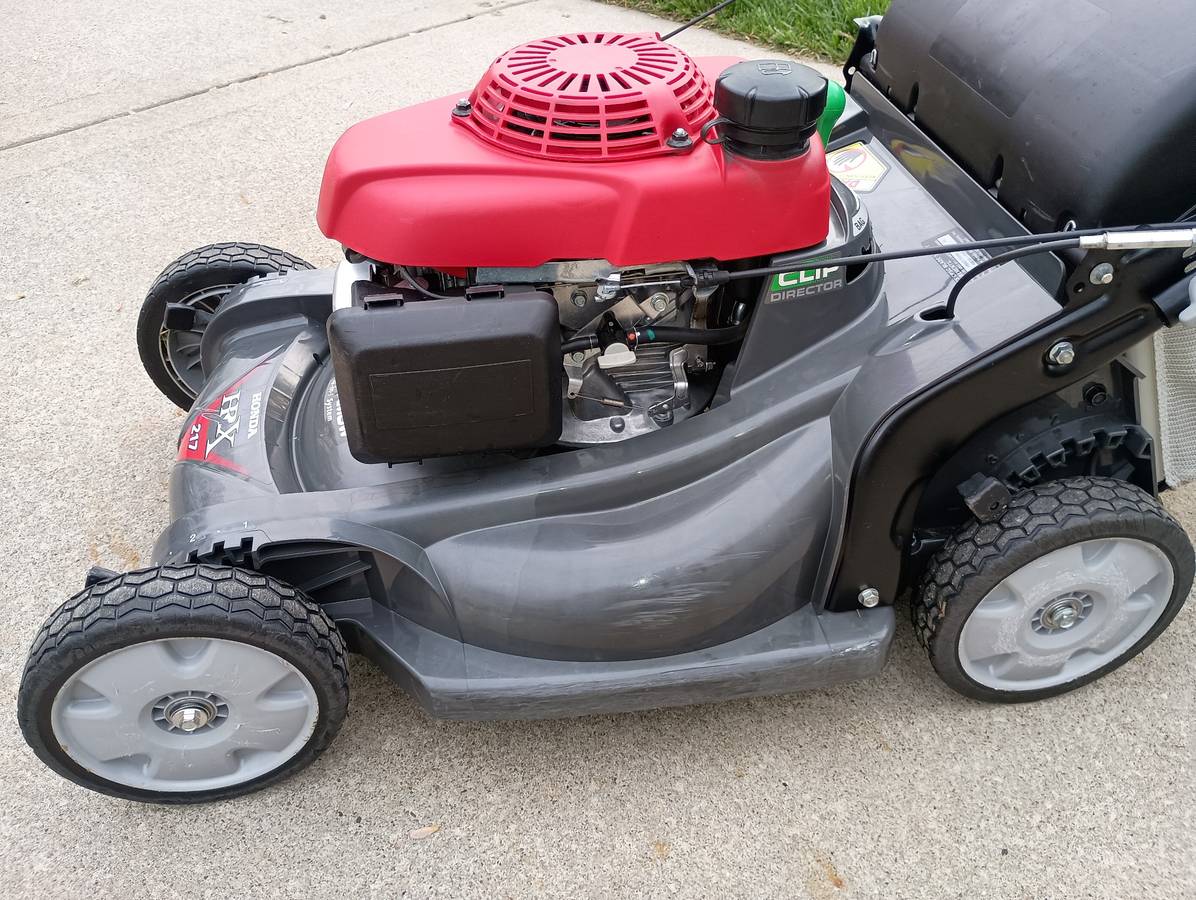 Used Honda HRX2175VKA rear drive mower with auto choke 00C0C 2J9spzCSxg5 0Cz0t2 1200x900 Used Honda HRX2175VKA rear drive mower with auto choke