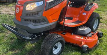 Husqvarna YTH24K54 Riding Lawn Mower in excellent condition 00K0K a5OBn0m0wrV 0t20CI 1200x900 375x195 Husqvarna YTH24K54 Riding Lawn Mower in excellent condition