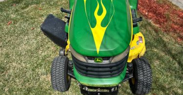 00N0N gHlvSnRnNZW 0t20CI 1200x900 375x195 2006 John Deere X300 42 riding mower for sale