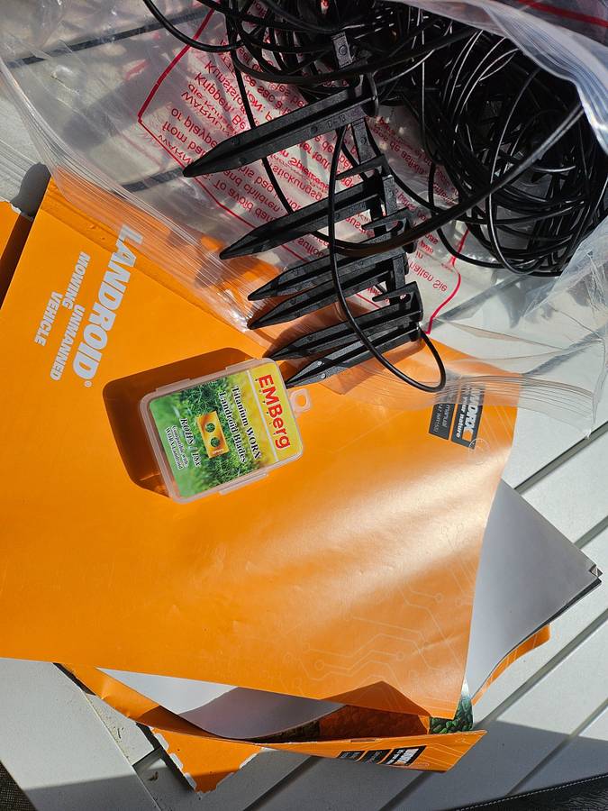 Used Worx Landroid WR147 M 1/4 Acre robotic lawn mower 00O0O 6MtBxhNN9AL 0t20CI 1200x900 Used Worx Landroid WR147 M 1/4 Acre robotic lawn mower