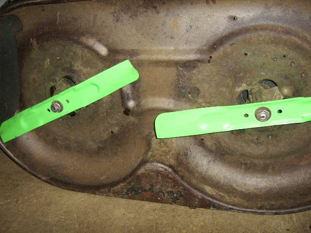 Used Craftsman LT1500 Riding Lawn Mower for Sale 00V0V 11UcRZpNn39 0ak07K 1200x900 Used Craftsman LT1500 Riding Lawn Mower for Sale