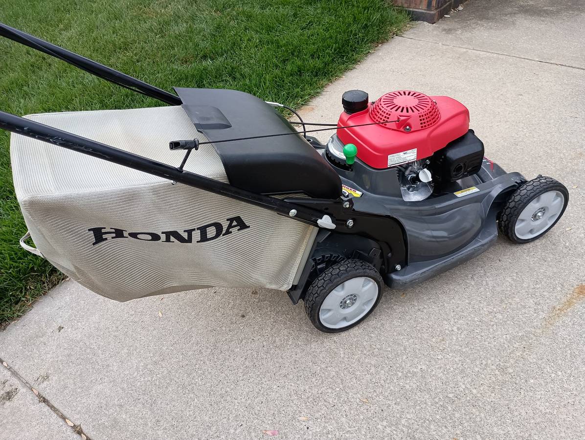 Used Honda HRX2175VKA rear drive mower with auto choke 00W0W 2fdr6DEfciq 0Cz0t2 1200x900 Used Honda HRX2175VKA rear drive mower with auto choke