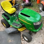 00i0i luwtIzk9pdC 0CI0t2 1200x900 150x150 Used John Deere L118 42” Riding Lawn Mower Low Hours