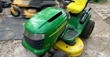 00k0k kAIU1CbEbzC 0CI0t2 1200x900 375x195 Used John Deere L118 42” Riding Lawn Mower Low Hours