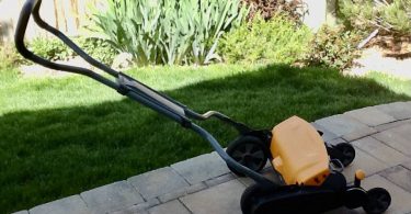 00o0o 4ubp3la8n5y 0dT09o 1200x900 375x195 Pristine Fiskars 18 Inch StaySharp Max Reel Push Lawn Mower