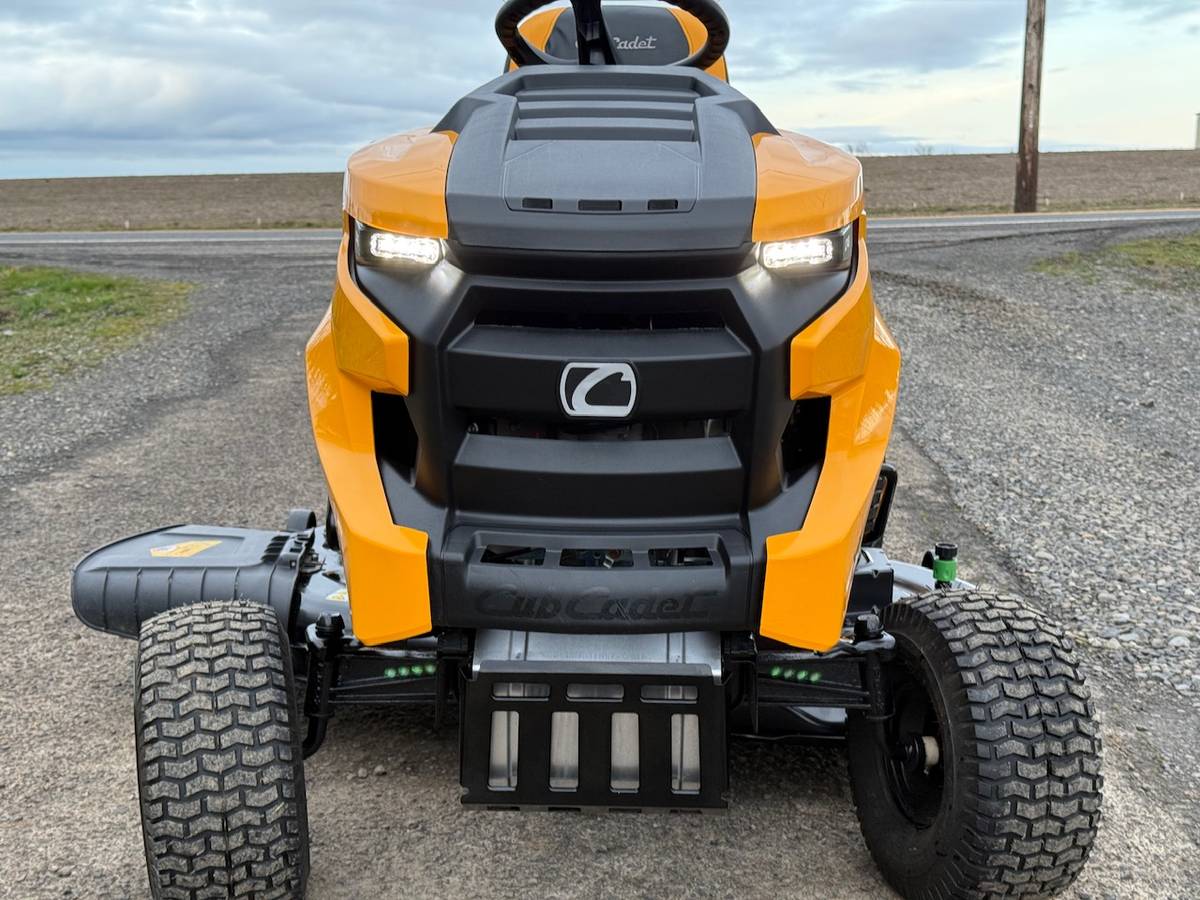Pristine Cub Cadet LT46 Enduro Riding Lawn Mower for Sale 00x0x k0djsKcEZWT 0kE0fu 1200x900 Pristine Cub Cadet LT46 Enduro Riding Lawn Mower for Sale