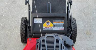 01717 kbITgZFOvcY 0hr0CI 1200x900 375x195 Used Snapper 21 Variable Speed Self Propelled Lawn Mower for Sale