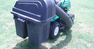 00k0k d7oAoocKzuG 0CI0t2 1200x900 375x195 Used Weedeater 12.5 HP 38 Inch Riding Lawn Mower for Sale