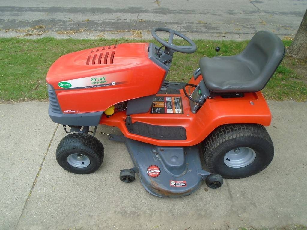 Used John Deere Scotts 2046H riding lawn mower tractor 00k0k eSXn338CcLD 0gw0co 1200x900 Used John Deere Scotts 2046H riding lawn mower tractor