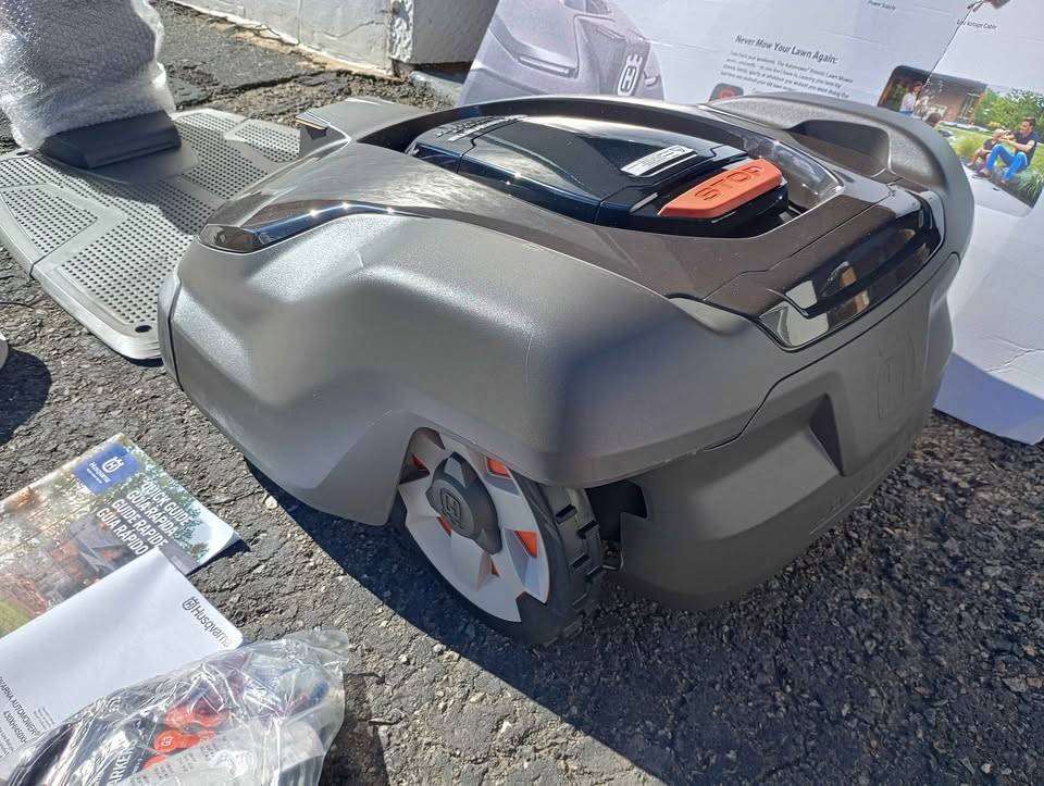 Unboxed Husqvarna Automower 430XH Robotic Lawn Mower with GPS for Sale 00l0l hO6NWlQJTfk 0fu0bF 1200x900 Unboxed Husqvarna Automower 430XH Robotic Lawn Mower with GPS for Sale