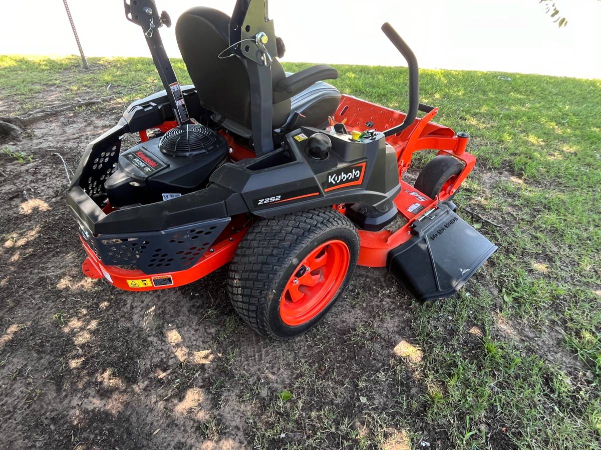 2023 Kubota Z252KW 54 zero turn lawn mower for sale 00w0w flBv0198w0s 0CI0t2 1200x900 2023 Kubota Z252KW 54 zero turn lawn mower for sale