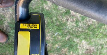 00000 guHidehjYuD 0t20CI 1200x900 375x195 Used Honda Mower HRR216VYA Original Owner