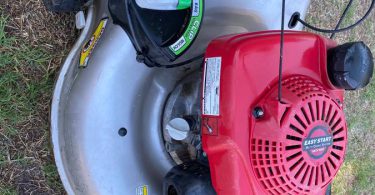 00Q0Q jvuLI3FEOqq 0t20CI 1200x900 375x195 Used Honda Mower HRR216VYA Original Owner