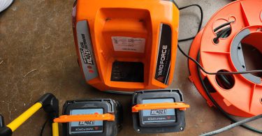 00g0g cqK5LAz10qK 0CI0t2 1200x900 375x195 Used YARD FORCE YF120VRX 120V Electric Lawn Mower – Dual Batteries