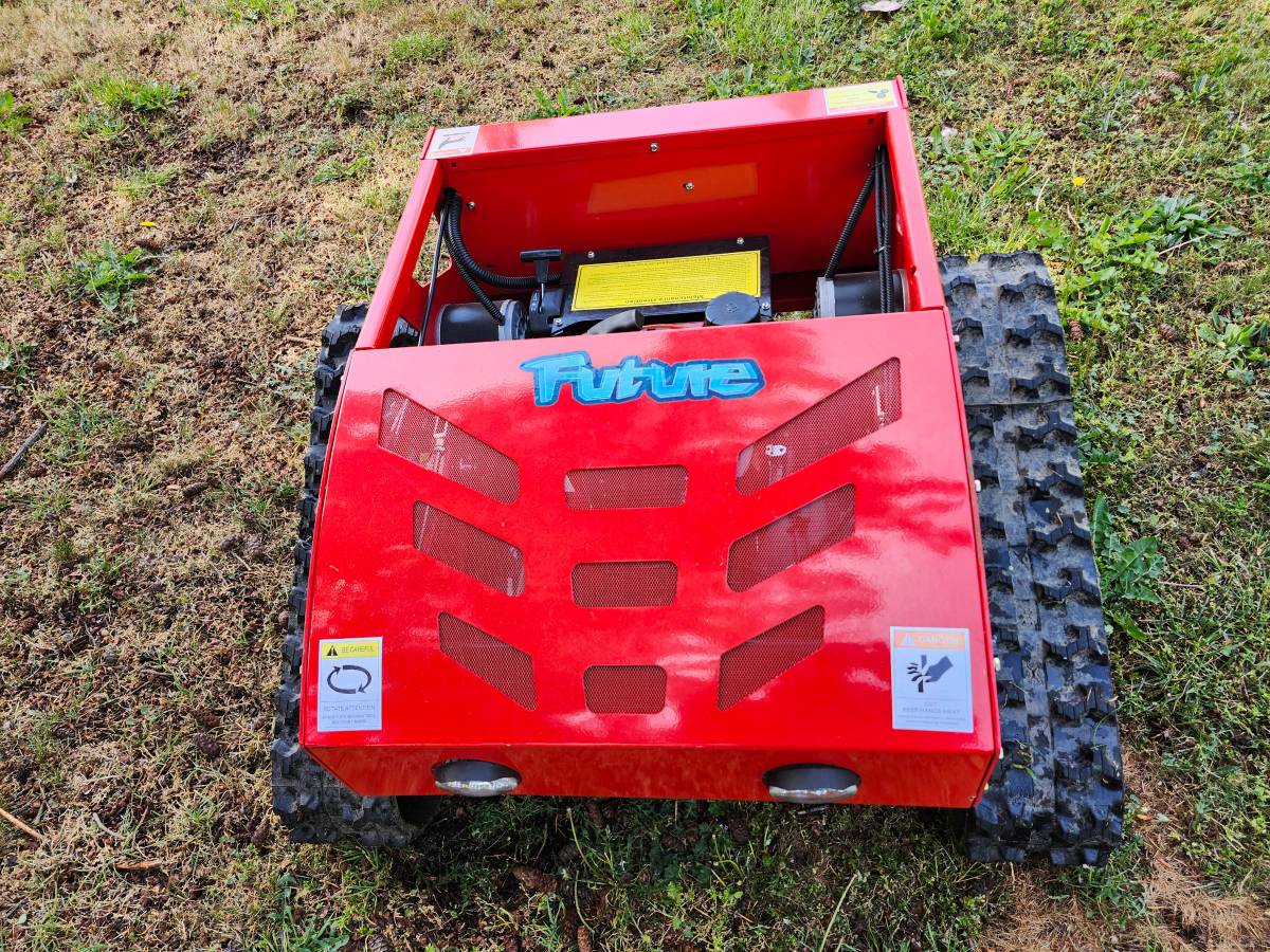 Like New Future FT750 Remote Controlled Lawn Mower 00N0N 8fZ7xswMQzR 0CI0t2 1200x900 Like New Future FT750 Remote Controlled Lawn Mower