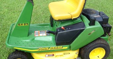 00c0c 7Y0QFoI9rUq 0CI0t2 1200x900 375x195 Used John Deere SX85 Riding Lawn mower