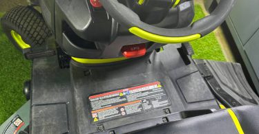 Ryobi RYRM8007 80V Brushless 46 in. Riding Lawn Mower 00303 d4QCgWpDPIK 0t20CI 1200x900 375x195 Ryobi RYRM8007 80V Brushless 46 in. Riding Lawn Mower