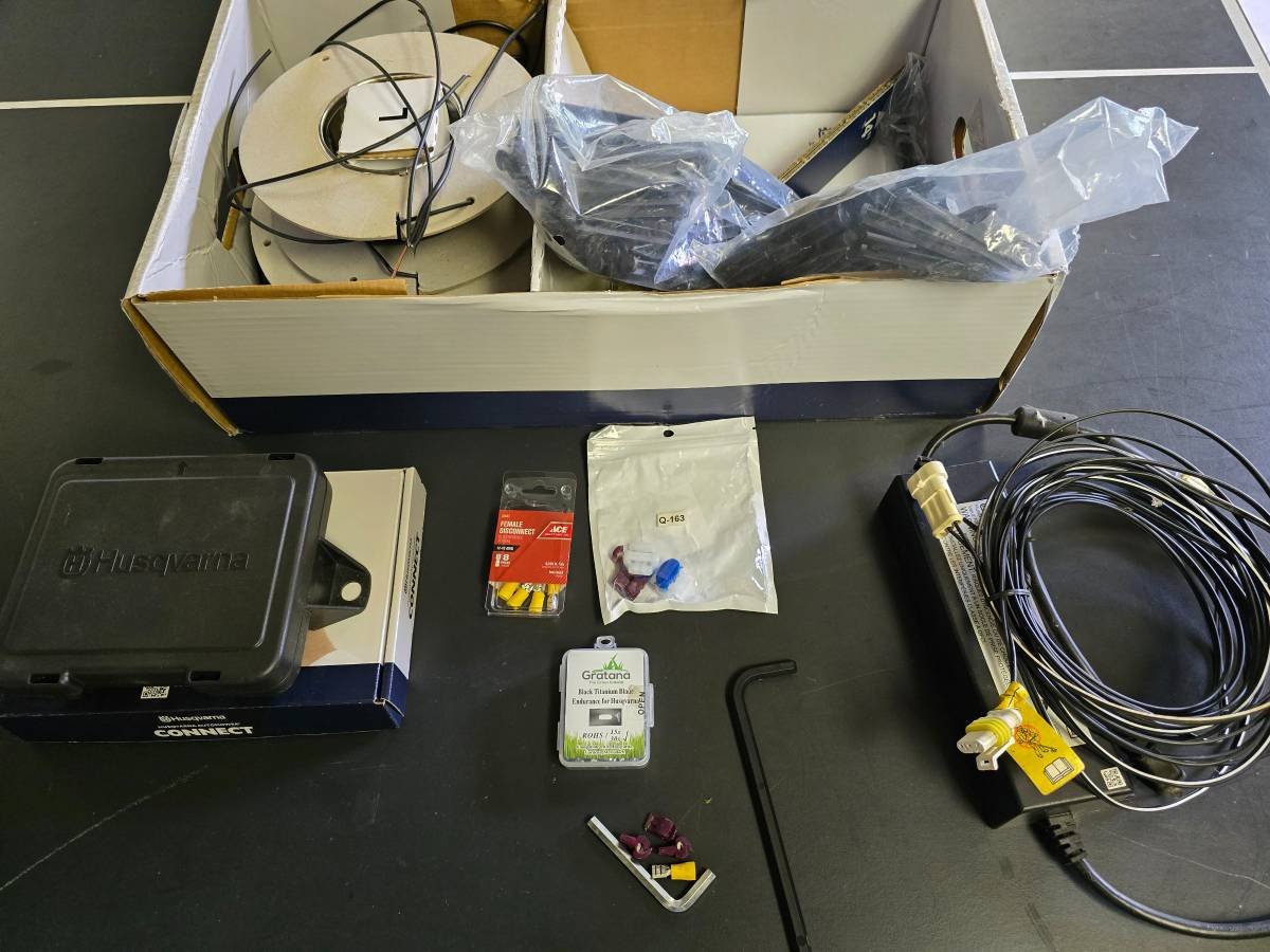 Used Husqvarna Automower 430XH in good working condition 00x0x ceif2ghX8pK 0CI0t2 1200x900 Used Husqvarna Automower 430XH in good working condition