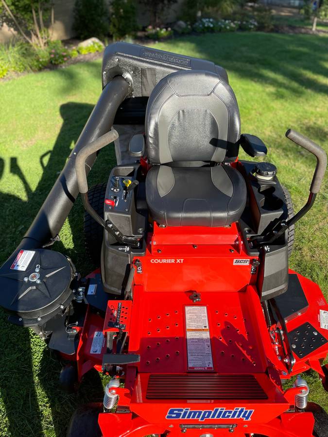 Used 2022 Simplicty courier XT 52” zero turn mower 00303 96hW1hJVZAk 0t20CI 1200x900 Used 2022 Simplicty courier XT 52” zero turn mower