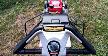 00404 98mLwpCy9Ys 0kE0fu 1200x900 375x195 Used Honda HRX217 VKA 4 in 1 Versamow Lawn Mower