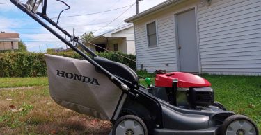00q0q 5Oh35LobDuy 0kE0fu 1200x900 375x195 Used Honda HRX217 VKA 4 in 1 Versamow Lawn Mower