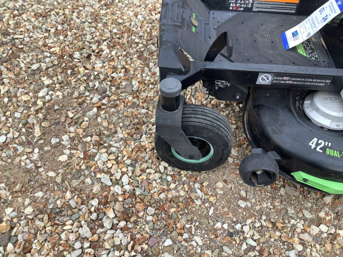 Used EGO ZT 4200L 56 volt lithium ion electric zero turn mower 00C0C aetP8cmTmCP 0CI0t2 1200x900 Used EGO ZT 4200L 56 volt lithium ion electric zero turn mower