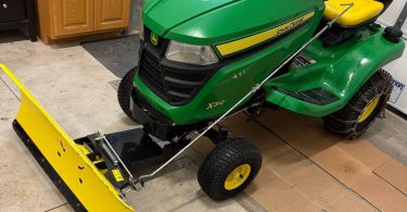 00E0E d1zFRO4u53S 0CI0yX 1200x900 375x195 2015 John Deere X310 lawn tractor mower with snow blade