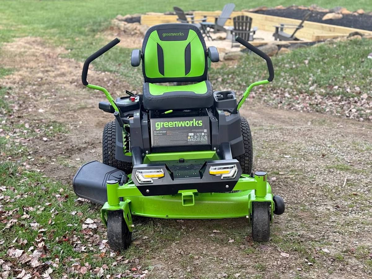 Greenworks 80V 42 CrossoverZ Zero Turn Mower Like New w/ 4 Batteries & 3 Chargers 00N0N ePCaFUu8T3O 0kE0fu 1200x900 Greenworks 80V 42 CrossoverZ Zero Turn Mower Like New w/ 4 Batteries & 3 Chargers
