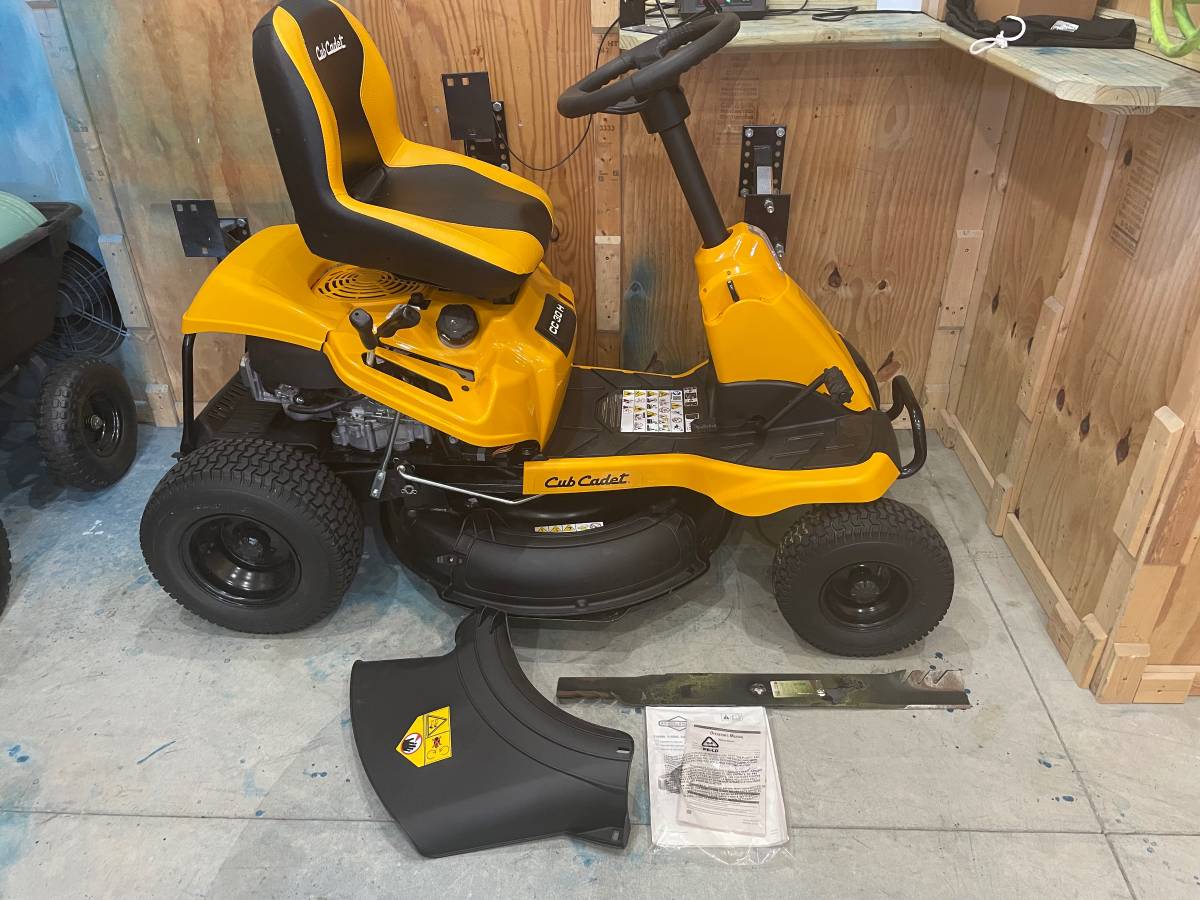 2024 Cub Cadet CC30H Riding Lawn Mower for Sale Like New 00t0t f66zlawukmw 0CI0t2 1200x900 2024 Cub Cadet CC30H Riding Lawn Mower for Sale Like New