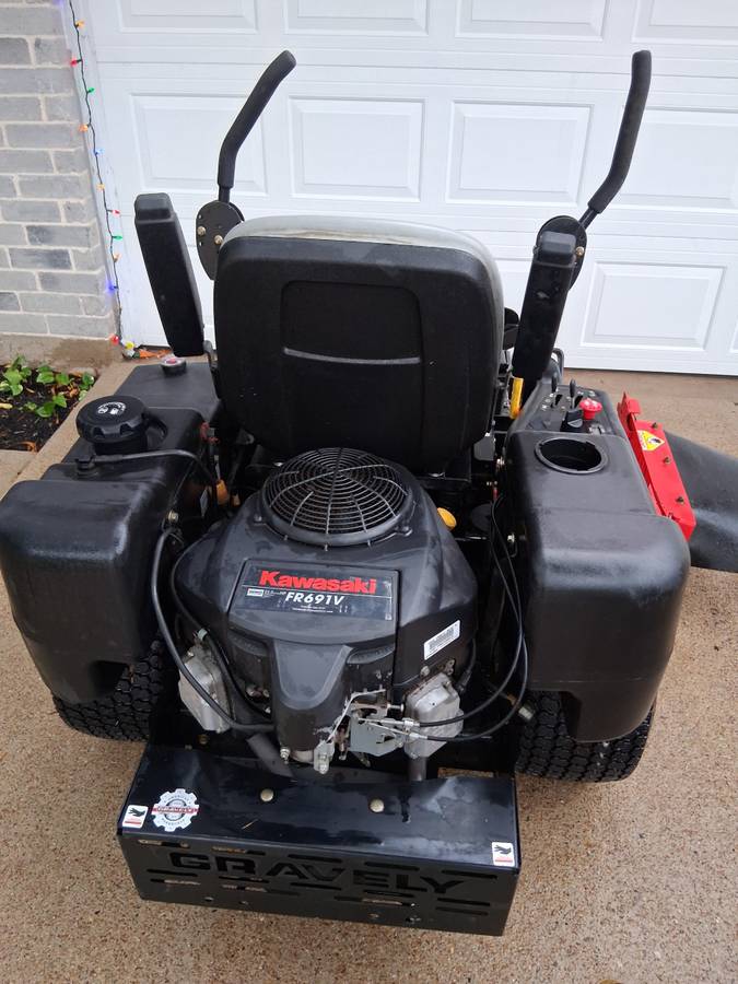 Used Gravely ZT 52HD 23hp Zero Turn Lawn Mower for Sale 00000 fJw08CbSyIc 0t20CI 1200x900 Used Gravely ZT 52HD 23hp Zero Turn Lawn Mower for Sale