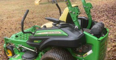 00T0T fECopmy4nHS 0t20CI 1200x900 375x195 Used John Deere Z915E Commercial Zero Turn Lawn Mower   54 Deck for Sale