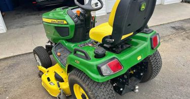 00X0X csvyzefvVt6 0fu0bC 1200x900 375x195 John Deere X734 Riding Lawn Mower For Sale   Low Hours, Excellent Condition