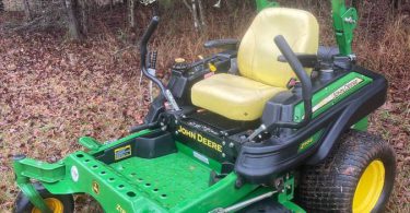 00l0l iuOnD1C9yrJ 0t20CI 1200x900 375x195 Used John Deere Z915E Commercial Zero Turn Lawn Mower   54 Deck for Sale
