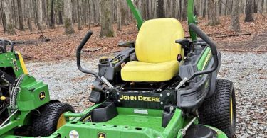 00n0n frveI4rMH8l 0iA0pr 1200x900 375x195 Used John Deere Z915E Commercial Zero Turn Lawn Mower   54 Deck for Sale