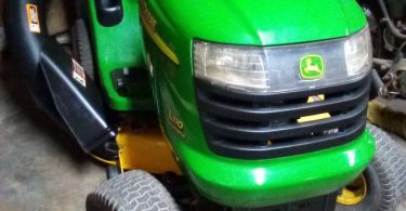 John Deere L110 Riding Lawn Mower – Excellent Condition with Bagger 01010 gWKCFShh4dk 0lM0t2 1200x900 375x195 John Deere L110 Riding Lawn Mower – Excellent Condition with Bagger