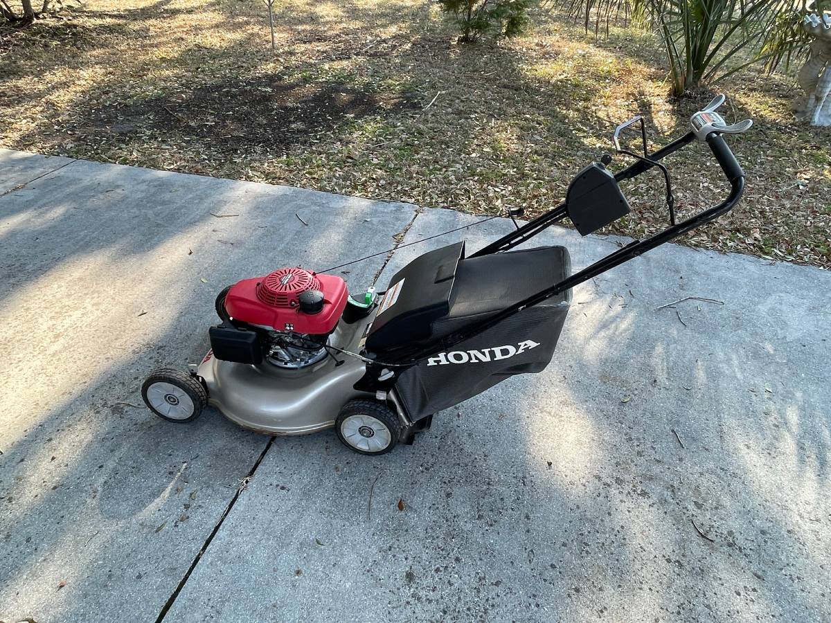 21” Honda HRR216K9VLAA Self Propelled Lawn Mower Electric Start Gas Mower 00I0I ldGQsUnAnjx 0CI0t2 1200x900 21” Honda HRR216K9VLAA Self Propelled Lawn Mower Electric Start Gas Mower