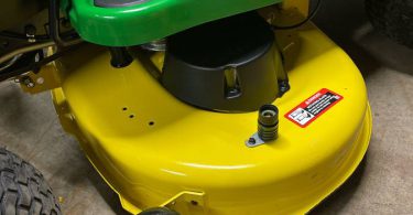 John Deere E120 Riding Mower – Like New (162 Hours) 00Z0Z acWob5SZGrk 0t20CI 1200x900 375x195 John Deere E120 Riding Mower – Like New (162 Hours)