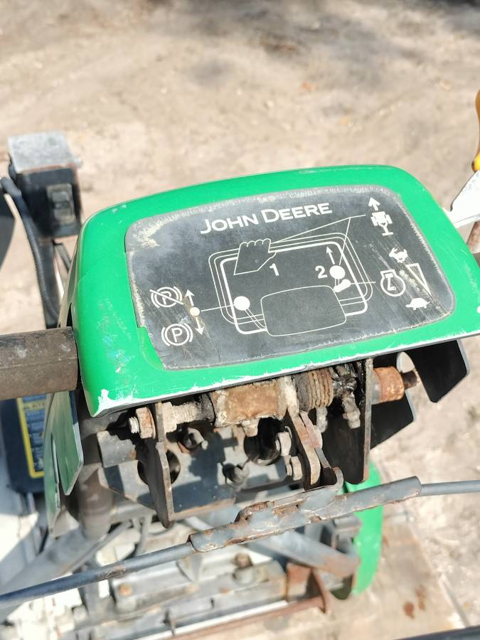 John Deere 220C Walk Behind Greens Mower | Commercial Turf Grad 00e0e 8GIMAaH1mOD 0lM0t2 1200x900 John Deere 220C Walk Behind Greens Mower | Commercial Turf Grad