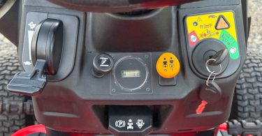 Craftsman T3200 Riding Lawn Tractor – Like New (11.5 Hours) 00m0m eu7btHkI1cn 0kE0fu 1200x900 375x195 Craftsman T3200 Riding Lawn Tractor – Like New (11.5 Hours)