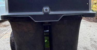 Greenworks Pro 80V 42 CrossoverZ Zero Turn Mower Low Hours + 12 Batteries! 00n0n gpYS3xebEFx 0rp0t2 1200x900 375x195 Greenworks Pro 80V 42 CrossoverZ Zero Turn Mower Low Hours + 12 Batteries!