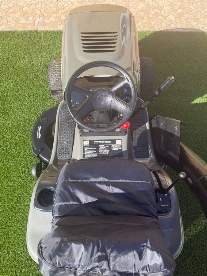 Excellent Craftsman LT2000 Mower 18.5HP w/ Bagger for Sale 01515 fR2tIEZDXfg 0t20CI 1200x900 Excellent Craftsman LT2000 Mower 18.5HP w/ Bagger for Sale