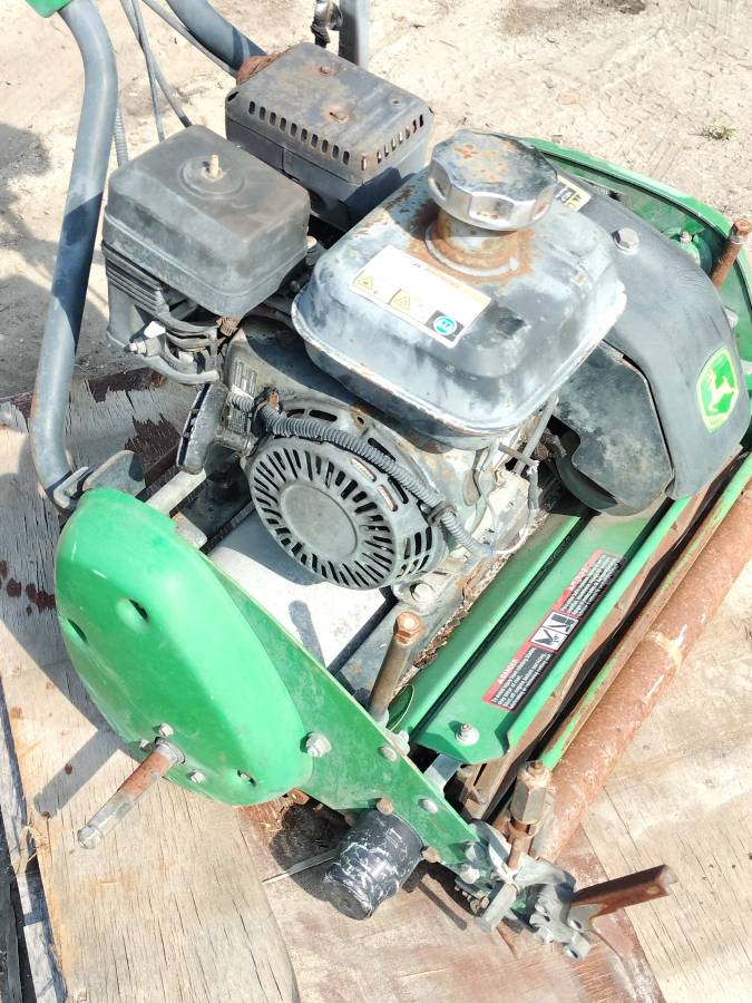 John Deere 220C Walk Behind Greens Mower | Commercial Turf Grad 01515 gKU319mMGPp 0lM0t2 1200x900 John Deere 220C Walk Behind Greens Mower | Commercial Turf Grad